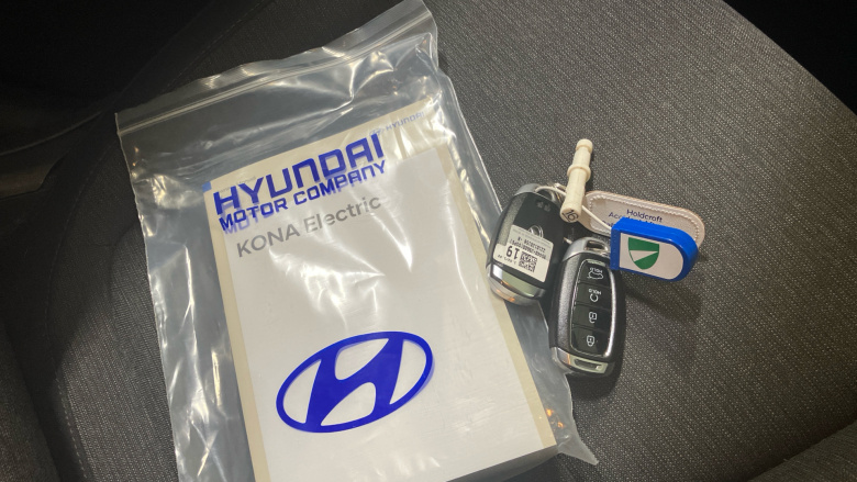 Hyundai KONA 100kW Premium 39kWh 5dr Auto Electric Hatchback